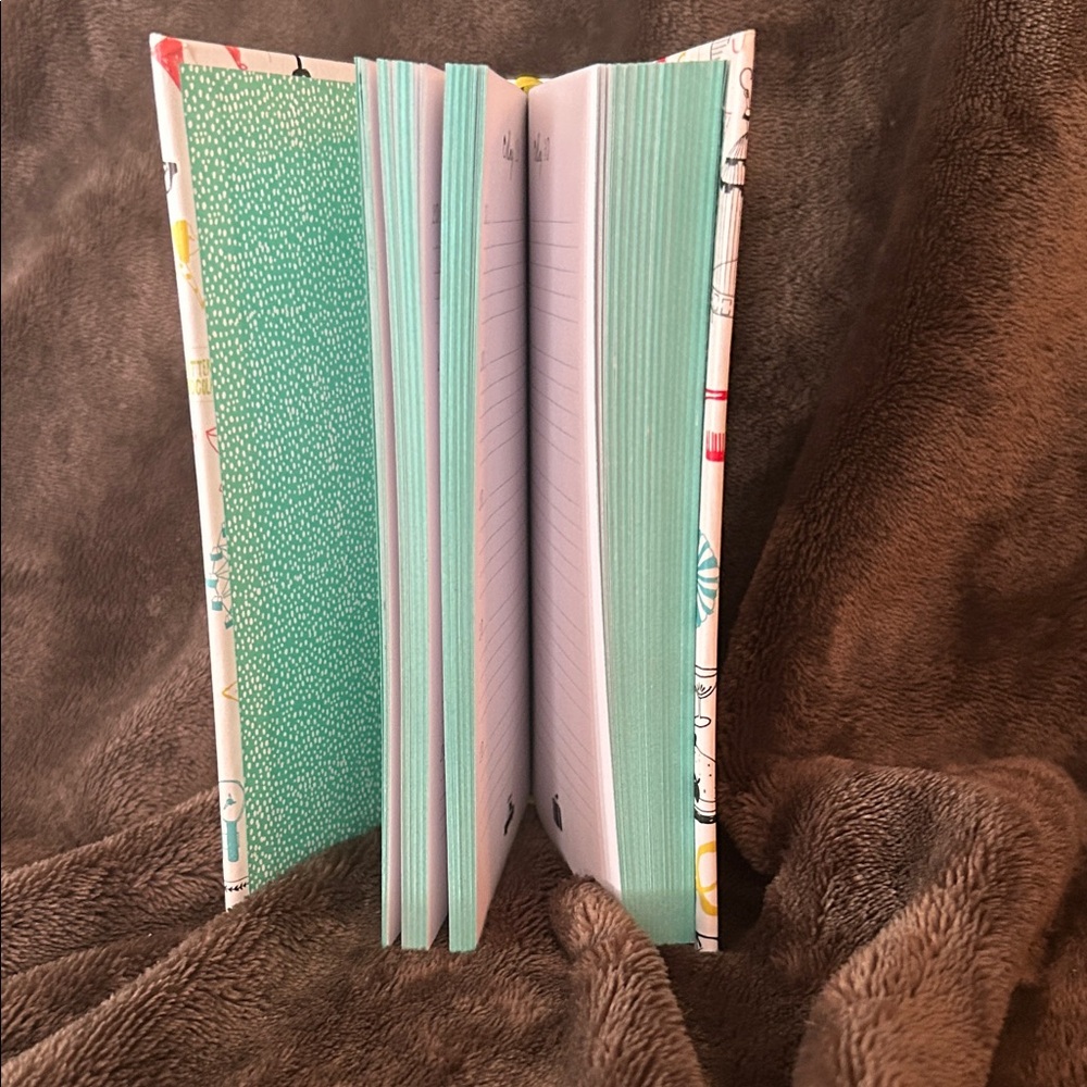 Five Year Memory Journal - Picture 2 of 4